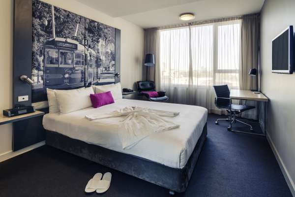 room1.jpg