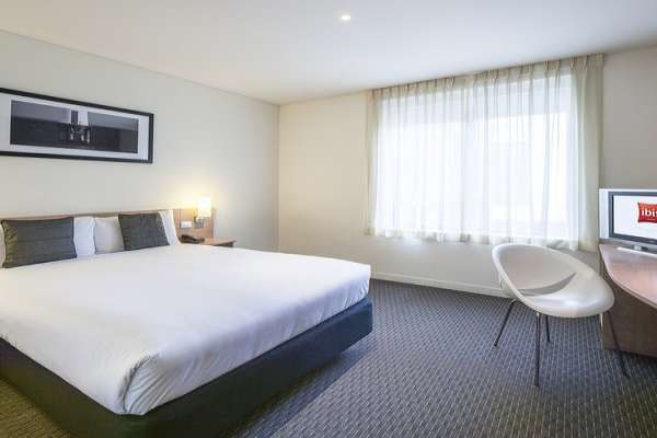 room1.jpg