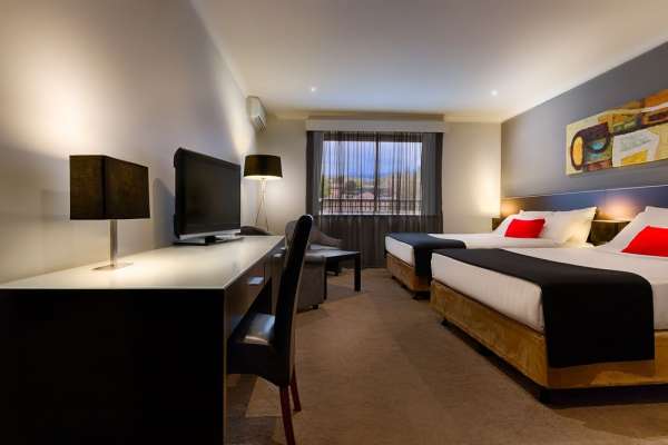 room2.jpg