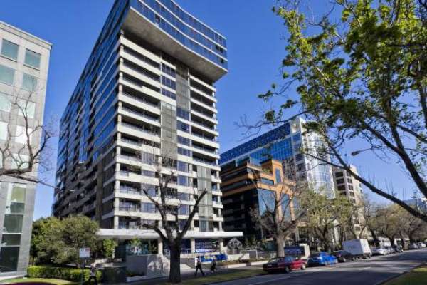mantra-st-kilda-road-01.jpg