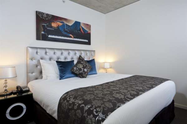 room4.jpg