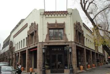 Royce Hotel