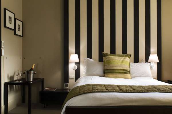 the-mansion-hotel-and-spa-04.jpg