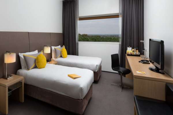 room2.jpg