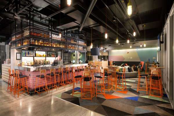 bar1.jpg
