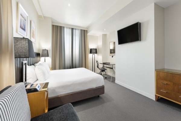 room2.jpg