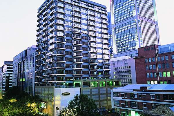 adina-apartment-hotel-melbourne-01.jpg