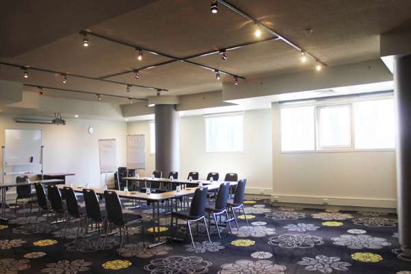 room1.jpg