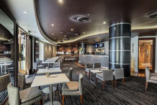 QuayWestMelbourne-Bar.jpg